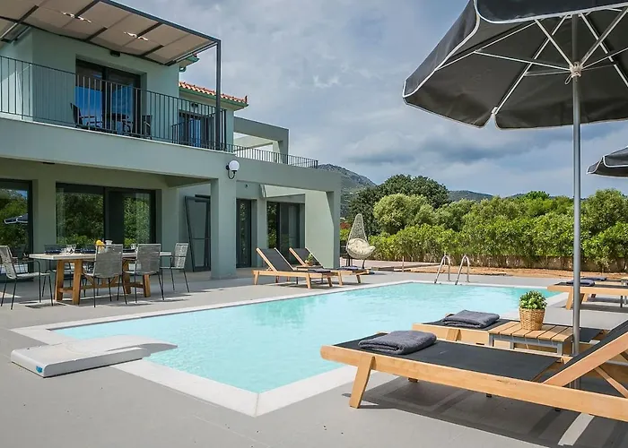 Lantana Villa *